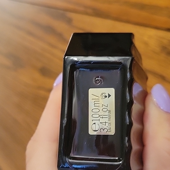 BRAND NEW! Victoria's Secret Bombshell Passion Eau De Parfum - Picture 4 of 4